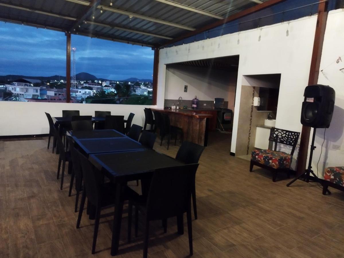 Appartamento Casa D'Lucas Puerto Baquerizo Moreno Esterno foto
